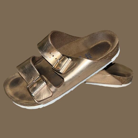 Birkenstock Arizona Soft Footbed Metallic Rose Gold 37 US 6.5 Narrow Sandals - Picture 1 of 5